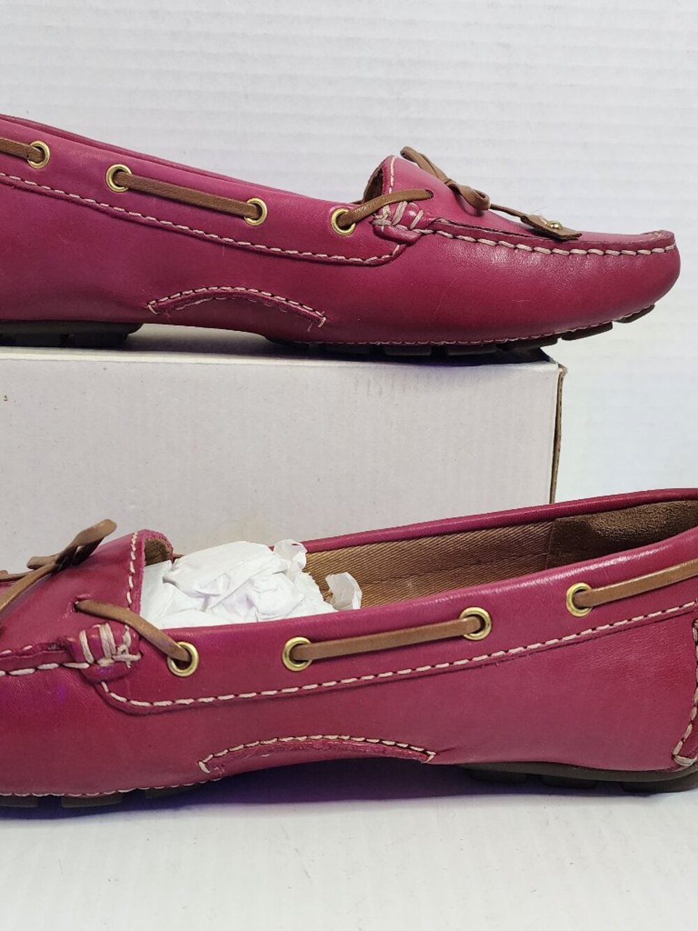 Clarks Artisan Dunbar Racer Red Leather Loafers Women’s 5.5W w/ Box - Picture 2 of 16